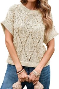 Boho Chic Crochet Top: Perfect for a Casual Date Night