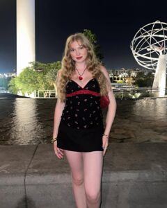 what to wear to an indoor concert