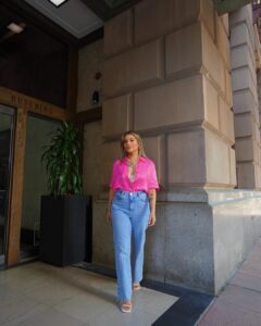 how to style straight leg jeans women's