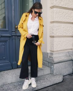 Casual Outfit with Sneakers