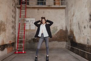 How to Style Skinny Jeans