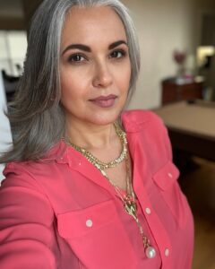 How to Style Jewellery for Women Over 50