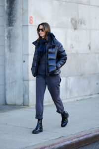 Chelsea Boots Outfits Ideas for Women