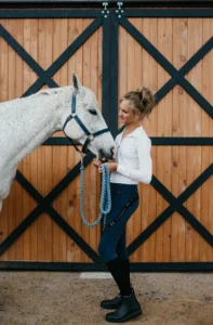 How to Style Chelsea Boots for Women