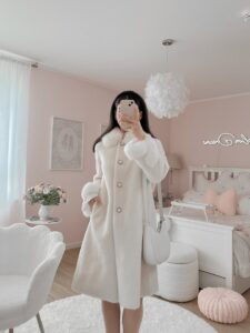 What to Wear with Teddy Coat Women