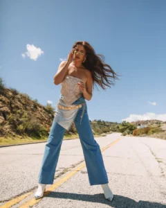 How to Style Cowgirl Concert Outfits