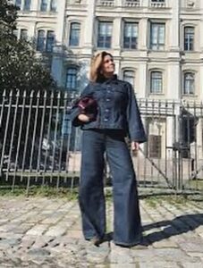 How to Style Dark Denim for Women