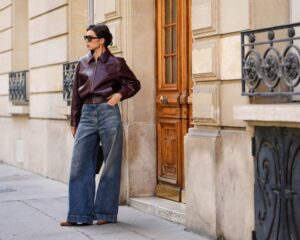 How to Style Long Baggy Jeans