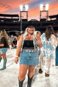 plus size country concert outfit ideas