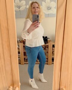 how do i wear skinny jeans with ankle boots