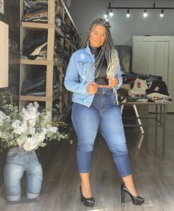 How to Wear Plus Size Skinny Jeans