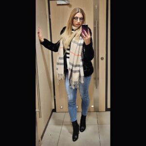 how do i wear skinny jeans with ankle boots