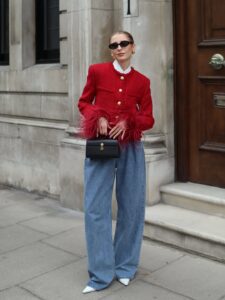 What to Wear Long Baggy Jeans